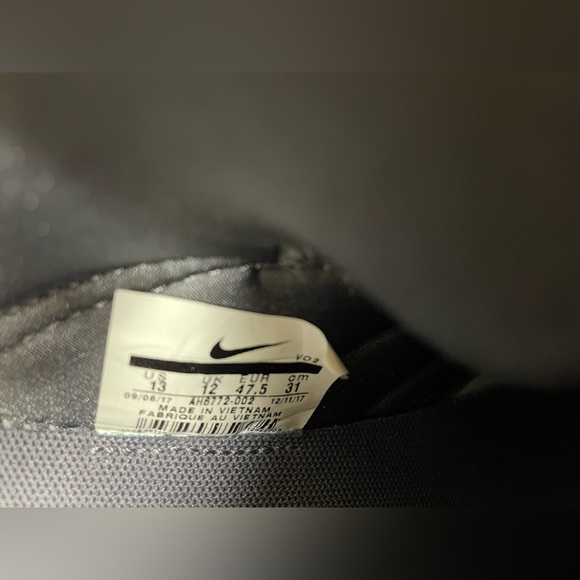 EUC Nike Air Force 270 Wolf Grey Sail White Sneaker Shoes AH6772 002 Size 13 Men - Picture 10 of 11